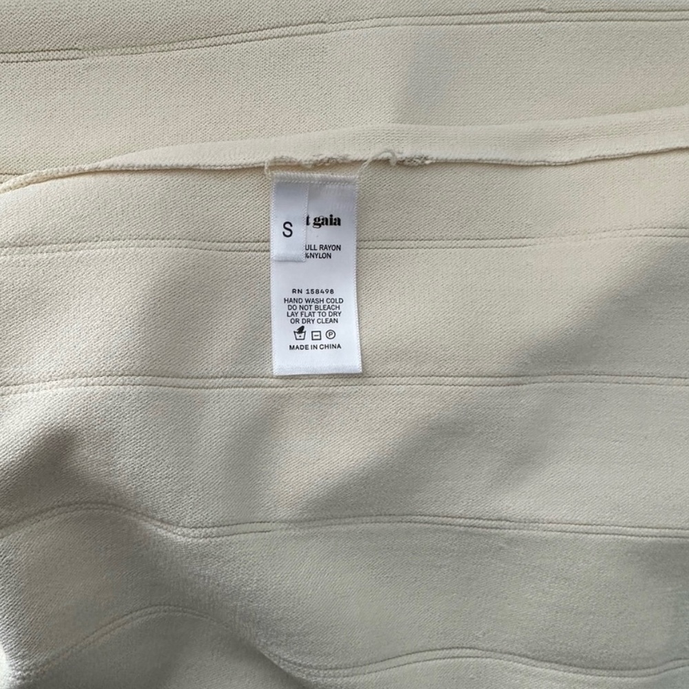 CULT GAIA FERGIE CUT-OUT MIDI DRESS - Picture 8 of 8